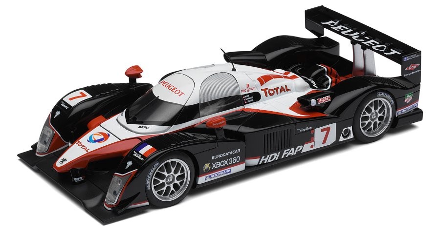 Features The car is modelled on the 7 2008 livery as raced at Le Mans by