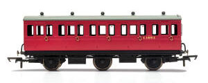 R40078 | R40078 - Hornby BR, 6 Wheel Coach, 3rd Class - Era 4