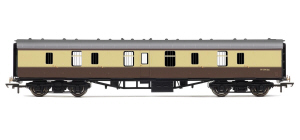 Hornby RailRoad BR Mk1 Parcels Coach - R4626