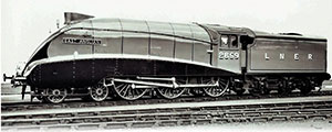 R30137 - Hornby BR, Class B17/5, 4-6-0, 61670 'City of London' - Era 4