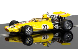 Scalextric Legends McLaren M7c - Jo Bonnier - C3698A
