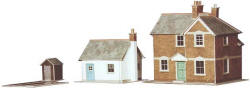 Superquick Model Card Kits - A11 Station Keepers House and Gate Keepers Cottage